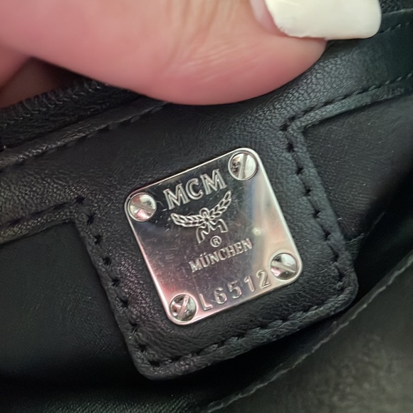 Vintage MCM messenger bag - Picture 13 of 16